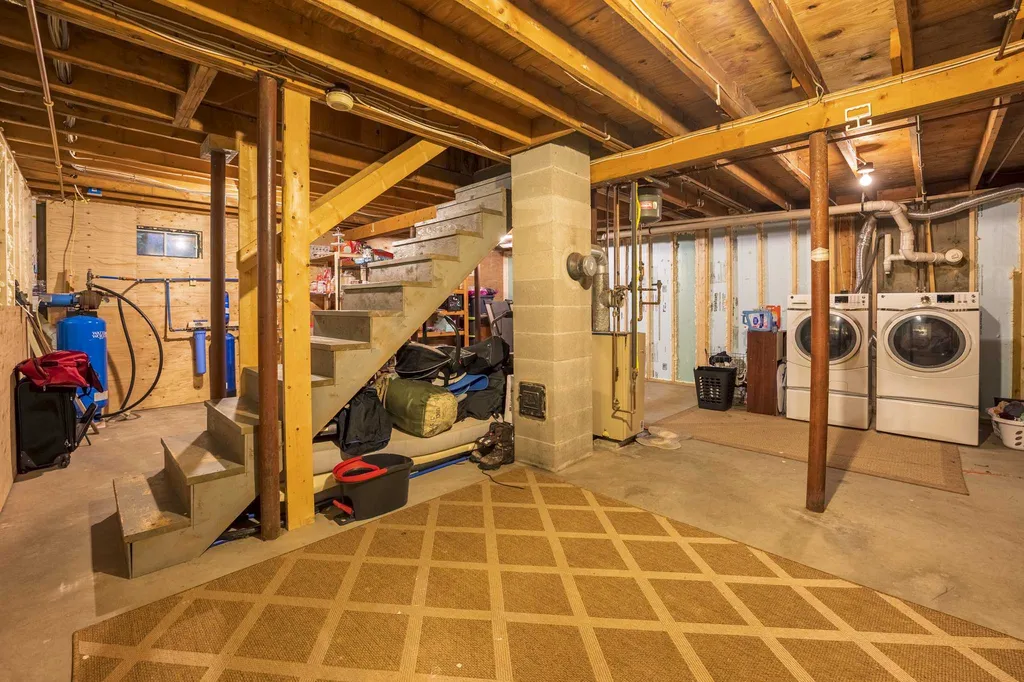 281 Lower Beech Hill Road Campton NH 03223