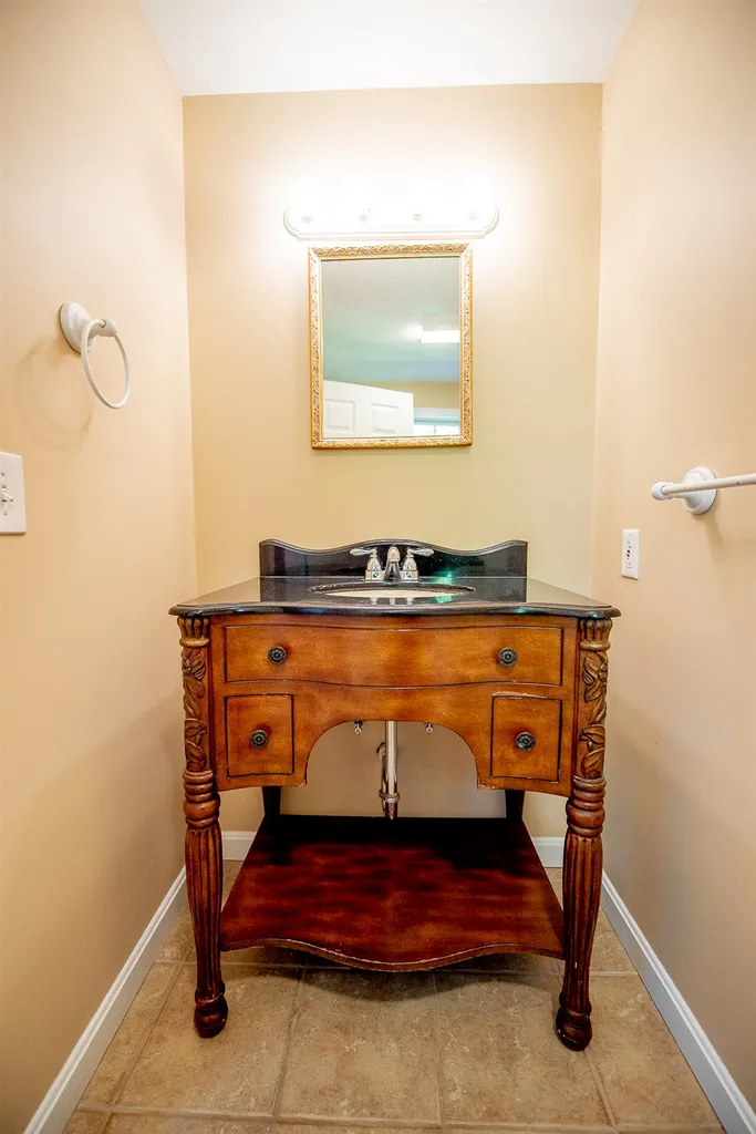 140 Riverwood Drive New Hampton NH 03256