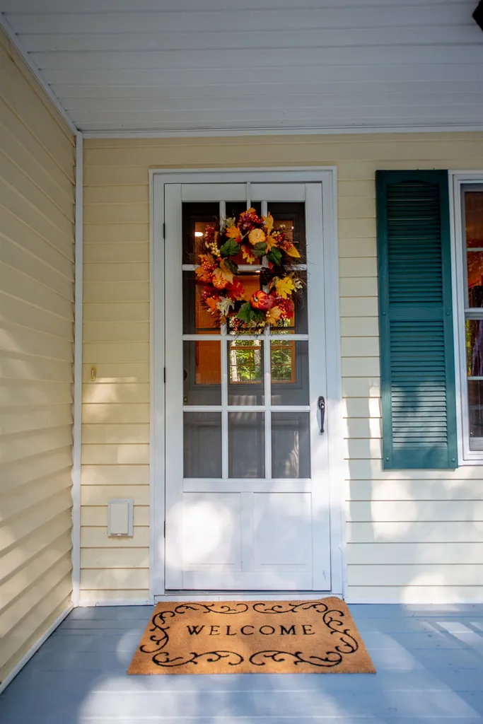 140 Riverwood Drive New Hampton NH 03256