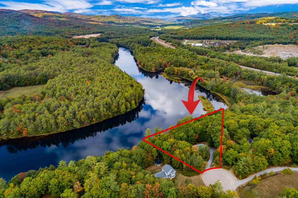 140 Riverwood Drive New Hampton NH 03256