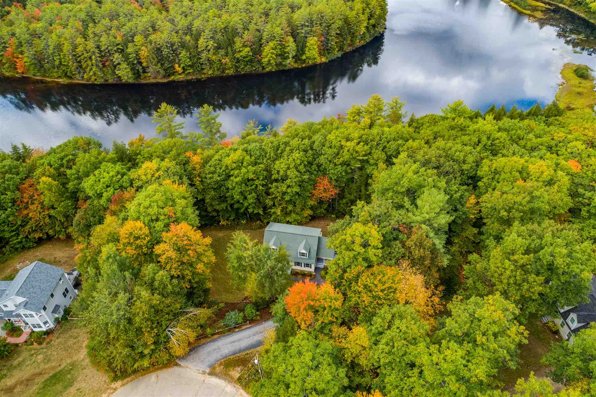 140 Riverwood Drive New Hampton NH 03256