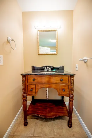 140 Riverwood Drive New Hampton NH 03256