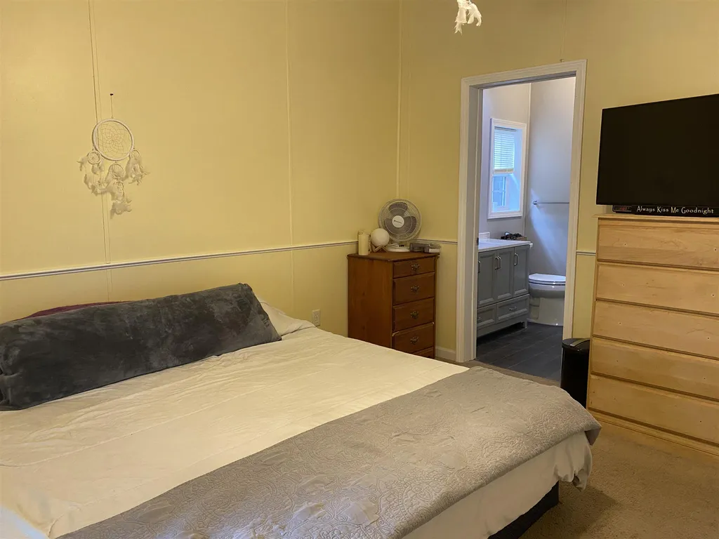 34 Elm Street Northwood NH 03261