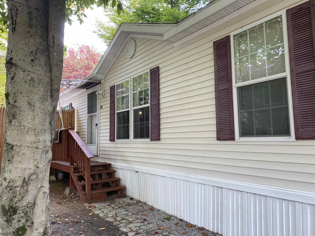 34 Elm Street Northwood NH 03261