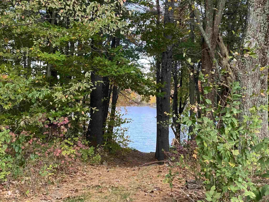 34 Elm Street Northwood NH 03261