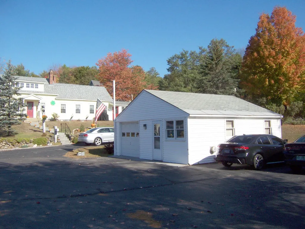 190 Lake Street Bristol NH 03222