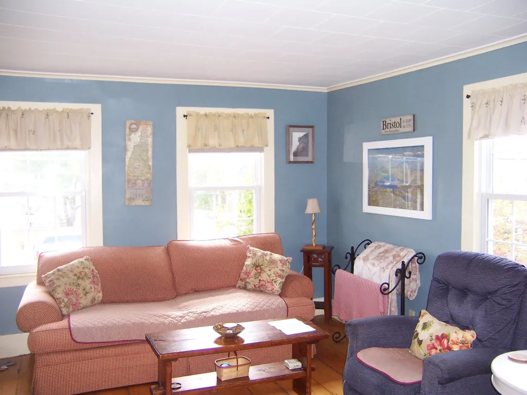 190 Lake Street Bristol NH 03222