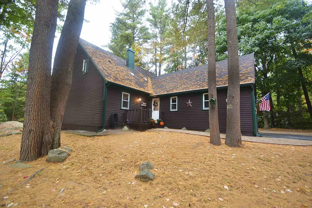 6 Emerson Road Durham NH 03824