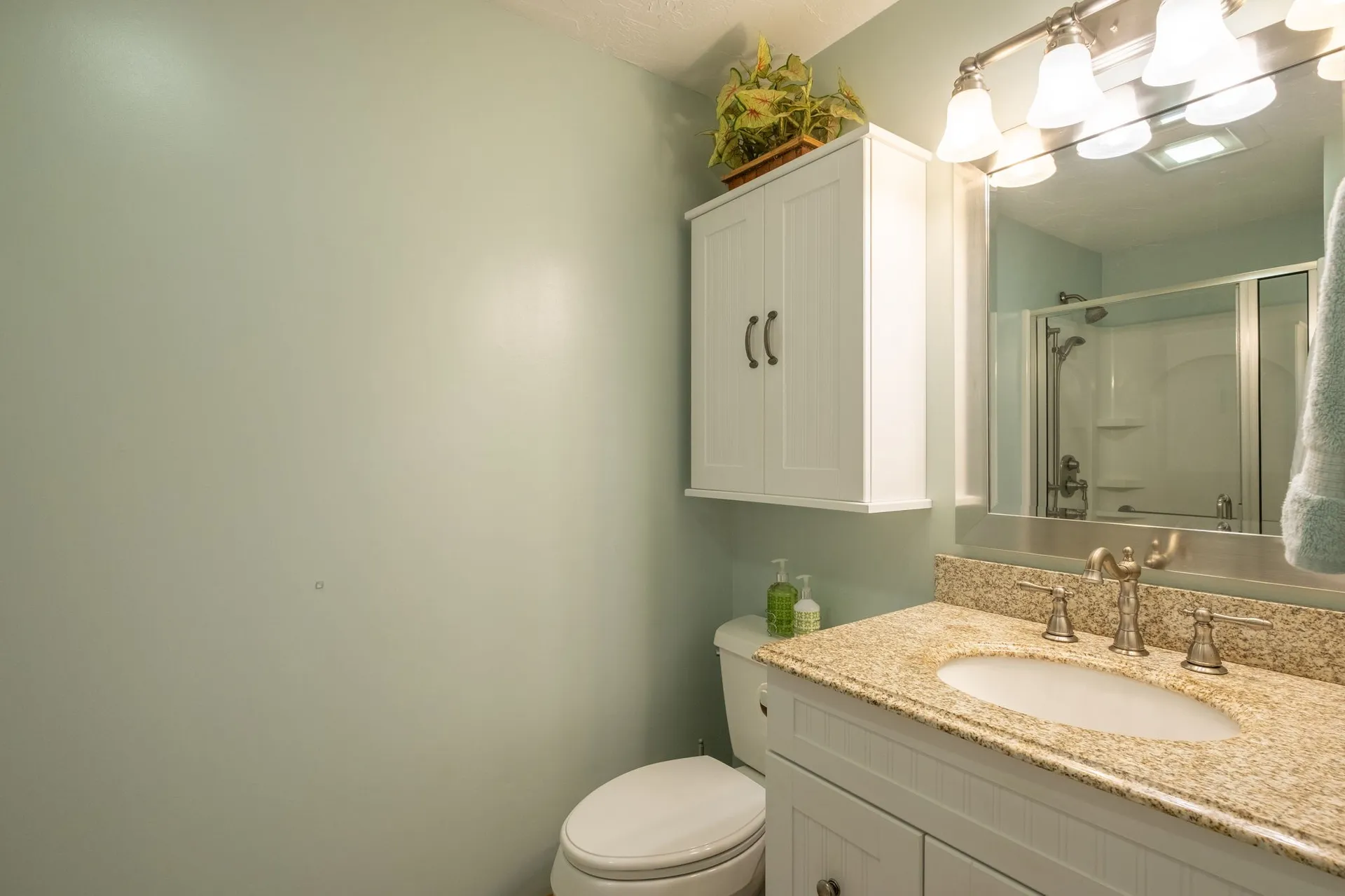2696 Lake Shore Road Gilford NH 03249