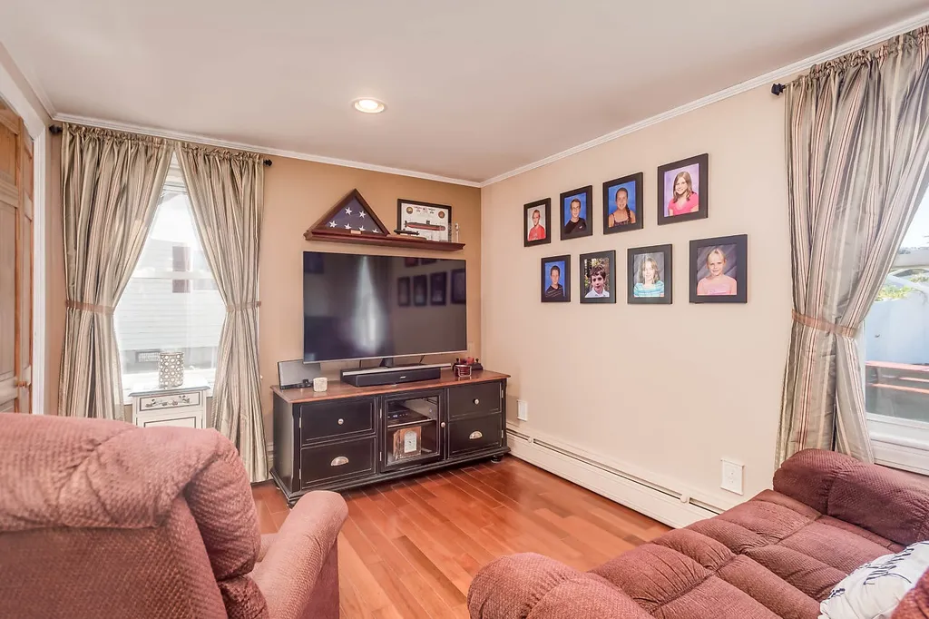 10 Varney Street Somersworth NH 03878