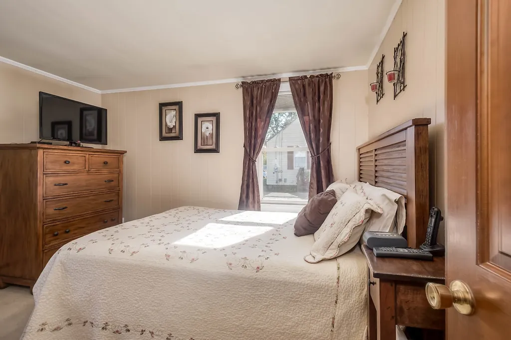 10 Varney Street Somersworth NH 03878
