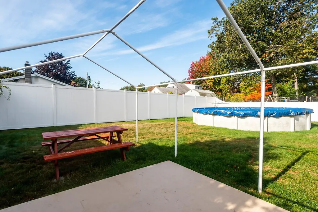 10 Varney Street Somersworth NH 03878