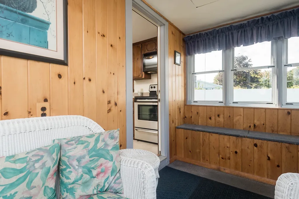 10 Varney Street Somersworth NH 03878