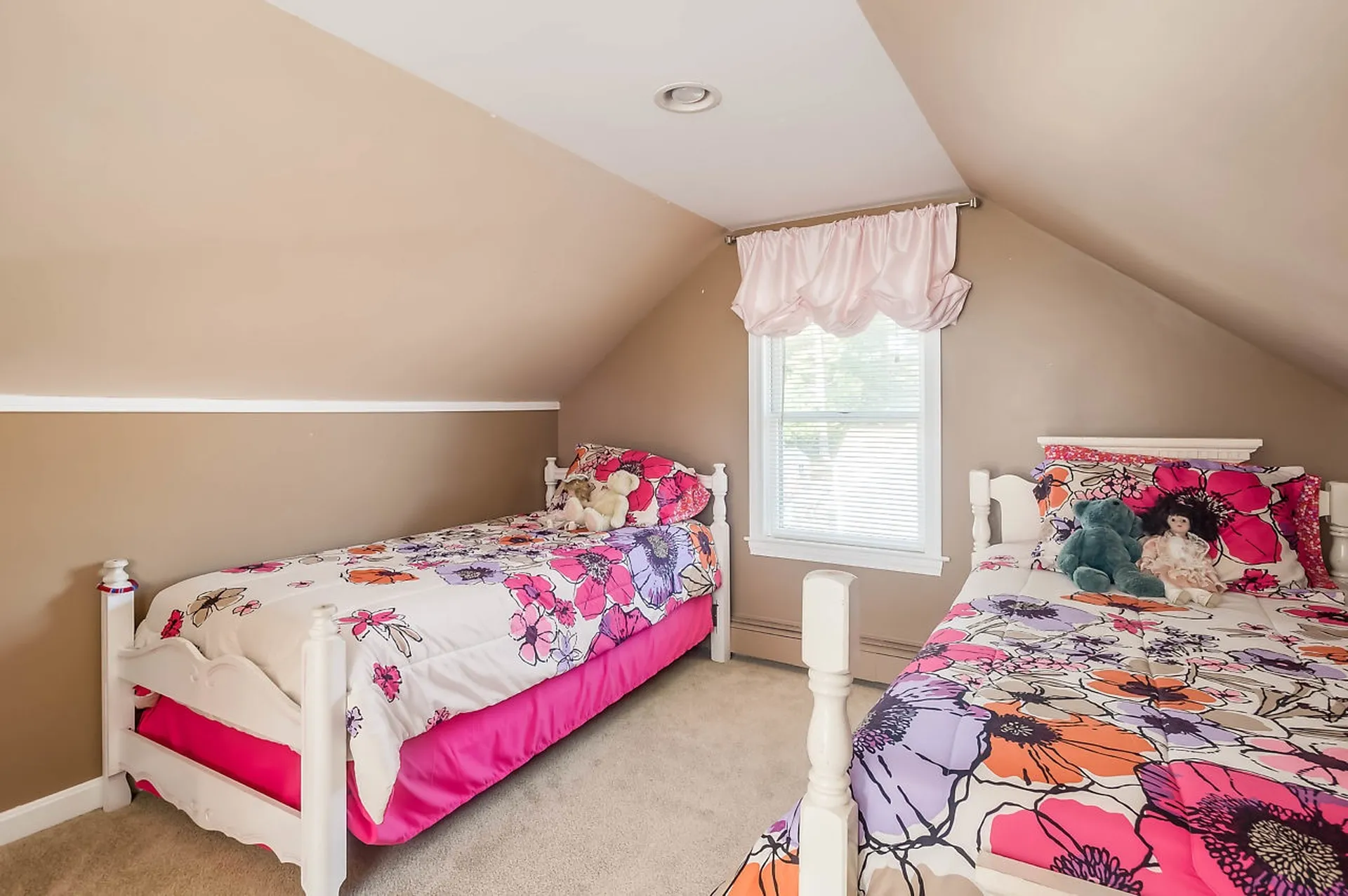 10 Varney Street Somersworth NH 03878