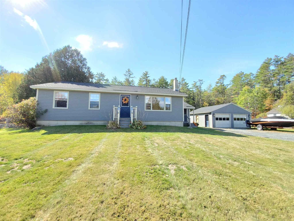 73 Maple Street Enfield NH 03748