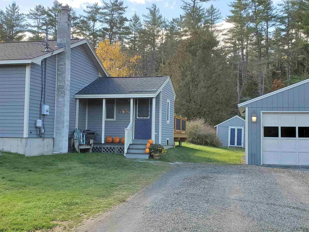 73 Maple Street Enfield NH 03748