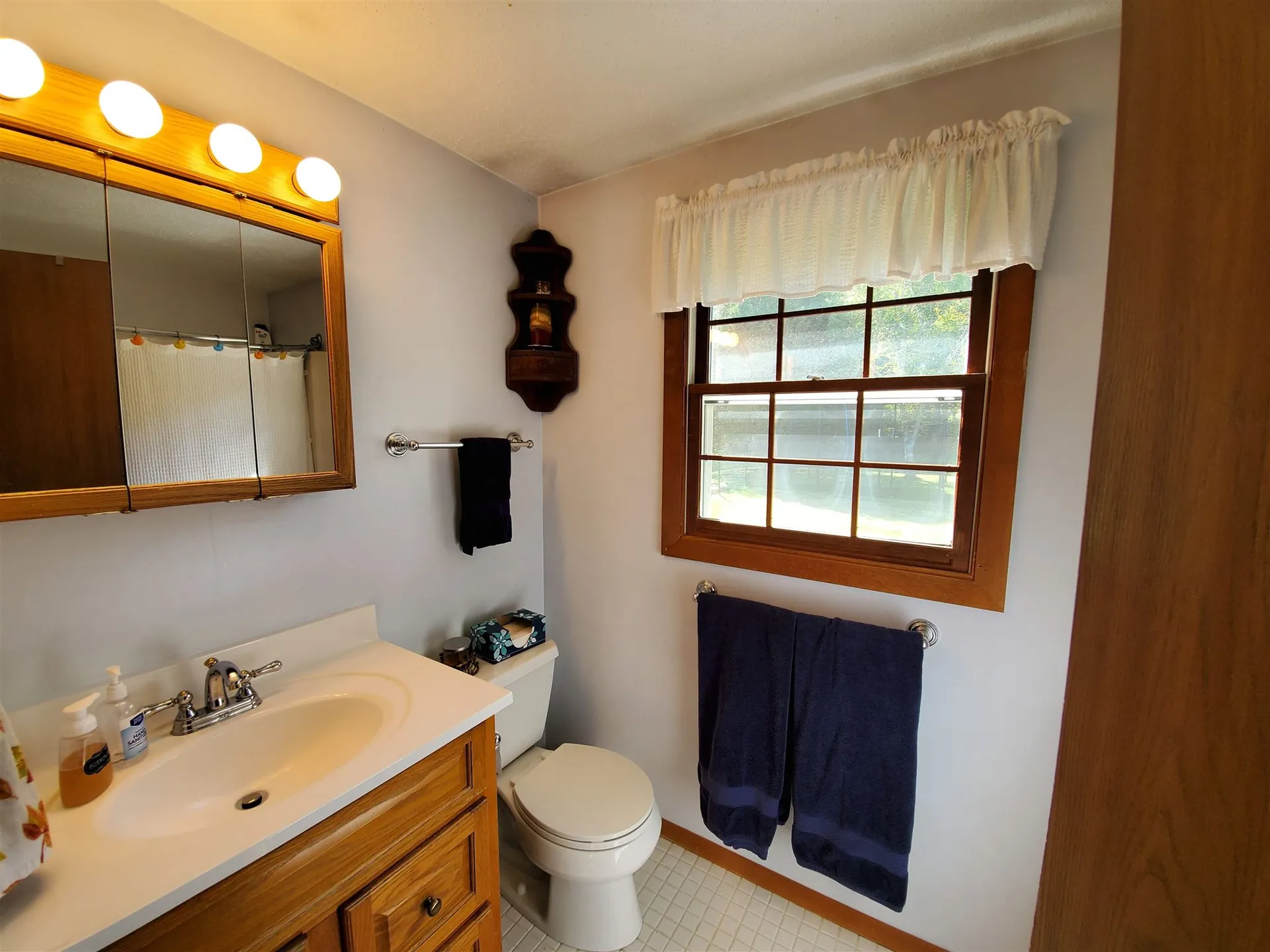 73 Maple Street Enfield NH 03748