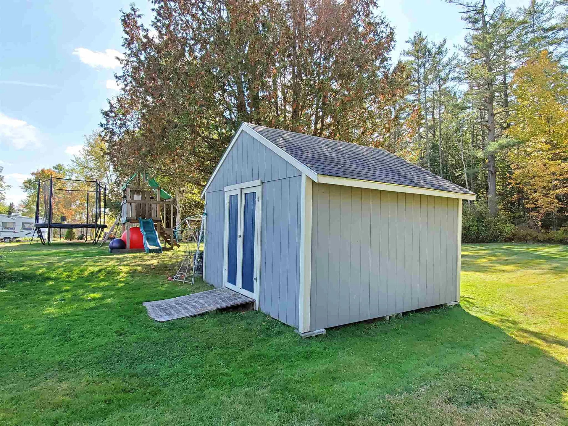 73 Maple Street Enfield NH 03748