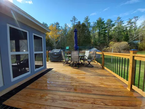 73 Maple Street Enfield NH 03748