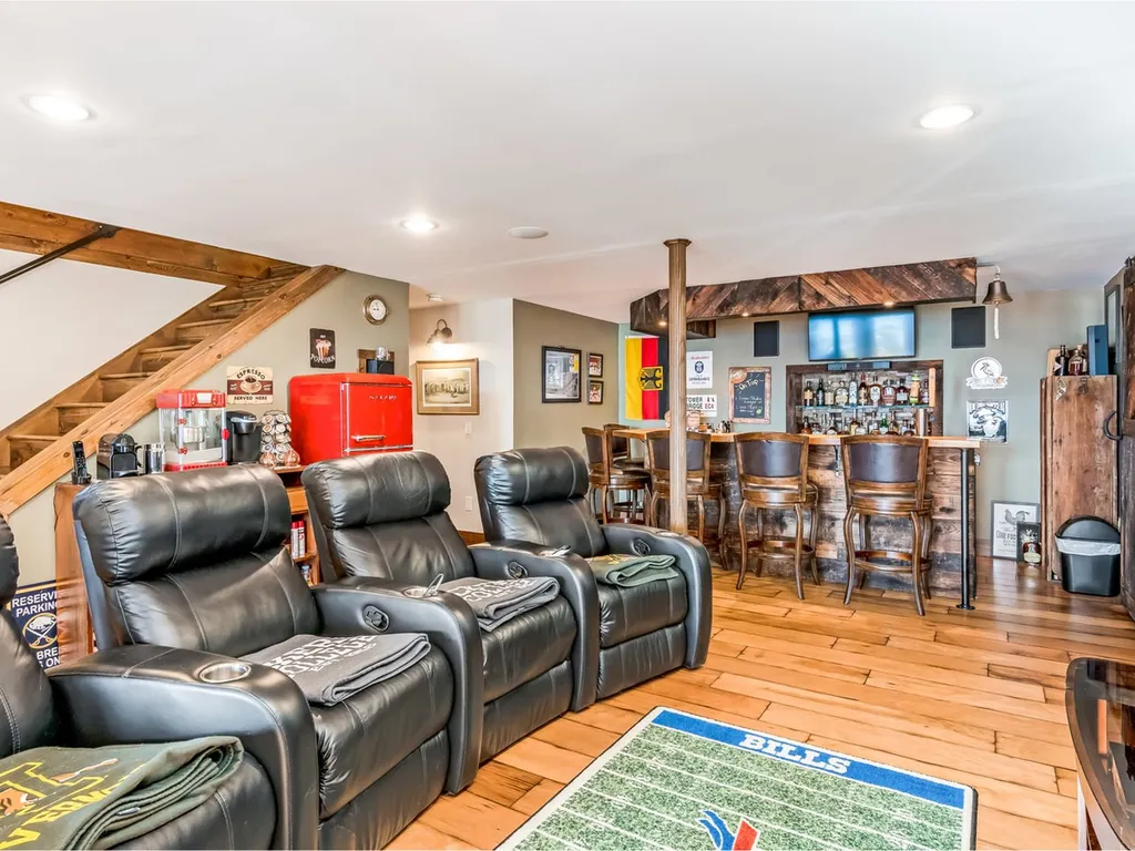 60 Featherbed Lane South Hero VT 05486