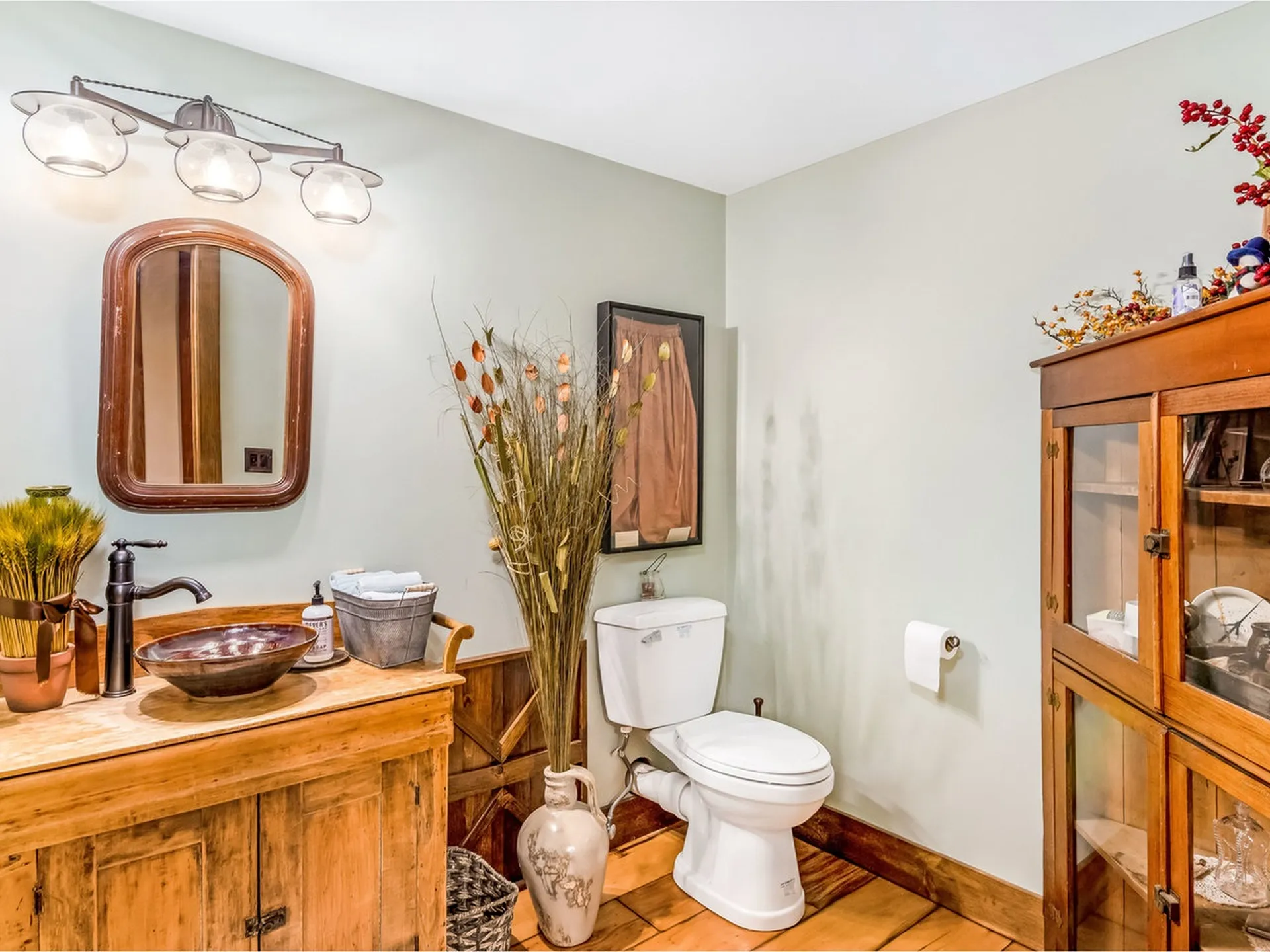 60 Featherbed Lane South Hero VT 05486