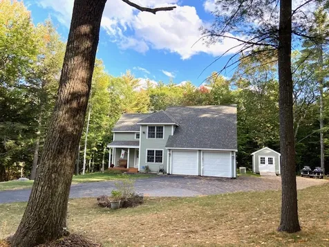 80 Irish Setter Lane Gilford NH 03249