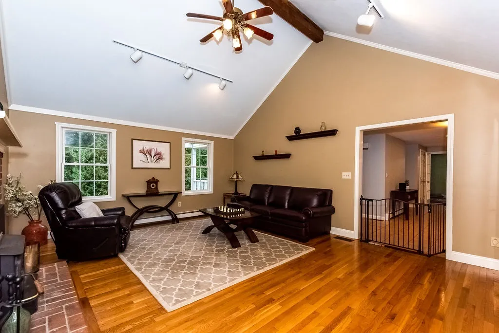 3 Century Drive Raymond NH 03077