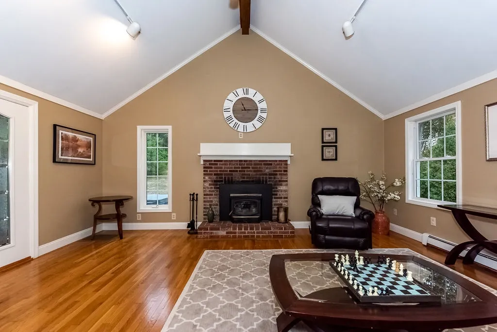 3 Century Drive Raymond NH 03077