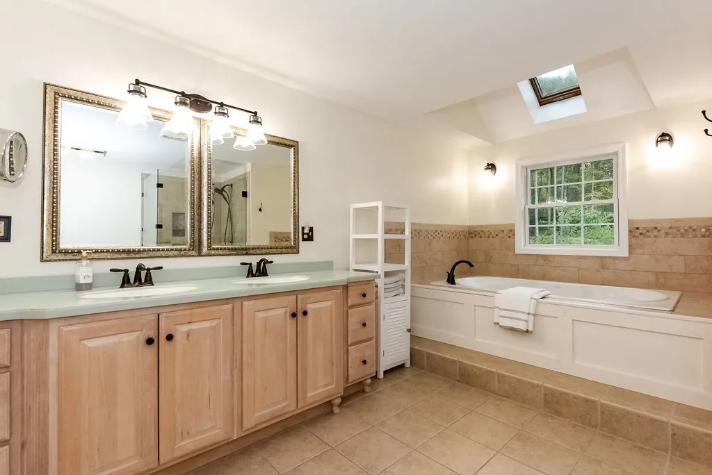 3 Century Drive Raymond NH 03077