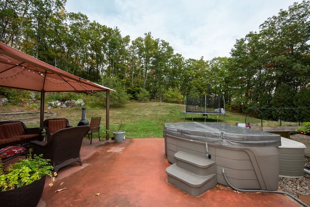 3 Century Drive Raymond NH 03077