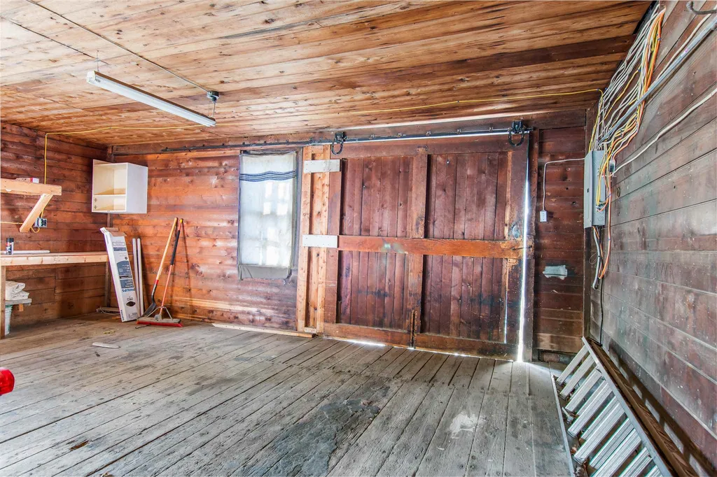 1 Pleasant Street Lancaster NH 03584