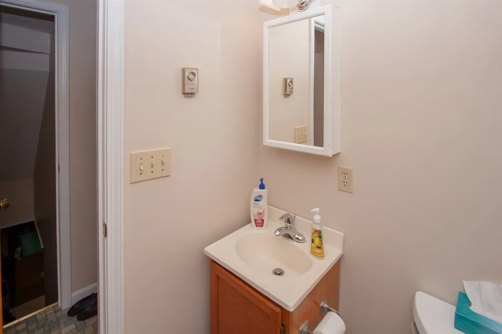881 Williams Road Colchester VT 05446