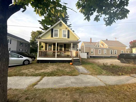 62 Willow Street Keene NH 03431