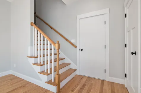 42 Rockingham Avenue Portsmouth NH 03801