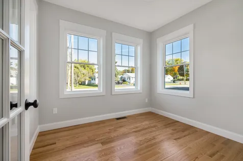 42 Rockingham Avenue Portsmouth NH 03801