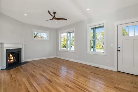 42 Rockingham Avenue Portsmouth NH 03801