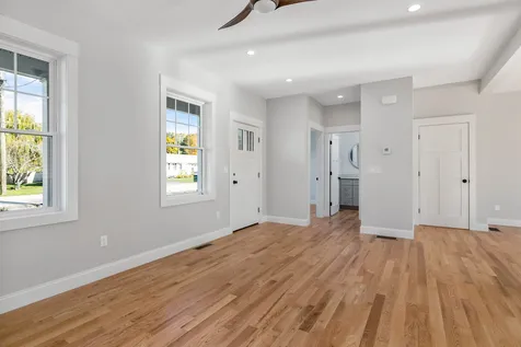 42 Rockingham Avenue Portsmouth NH 03801