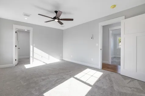 42 Rockingham Avenue Portsmouth NH 03801
