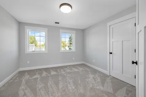 42 Rockingham Avenue Portsmouth NH 03801