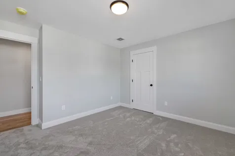 42 Rockingham Avenue Portsmouth NH 03801