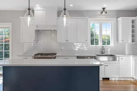 42 Rockingham Avenue Portsmouth NH 03801