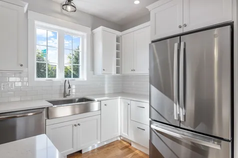 42 Rockingham Avenue Portsmouth NH 03801