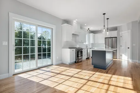 42 Rockingham Avenue Portsmouth NH 03801