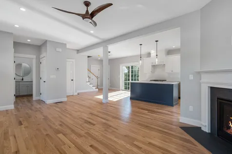 42 Rockingham Avenue Portsmouth NH 03801