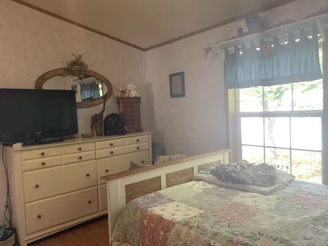 13 Mavis Avenue Rochester NH 03839