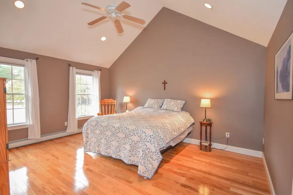 30 Harlans Way Dover NH 03820