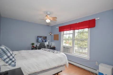 30 Harlans Way Dover NH 03820