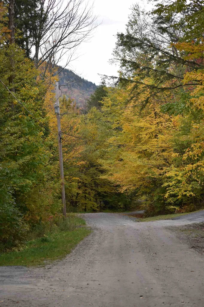 00 High Road Fayston VT 05673