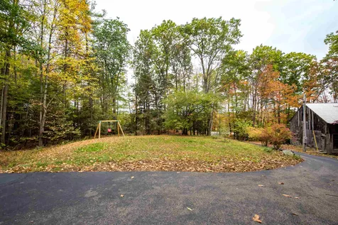 63 Stagecoach Road Barrington NH 03825