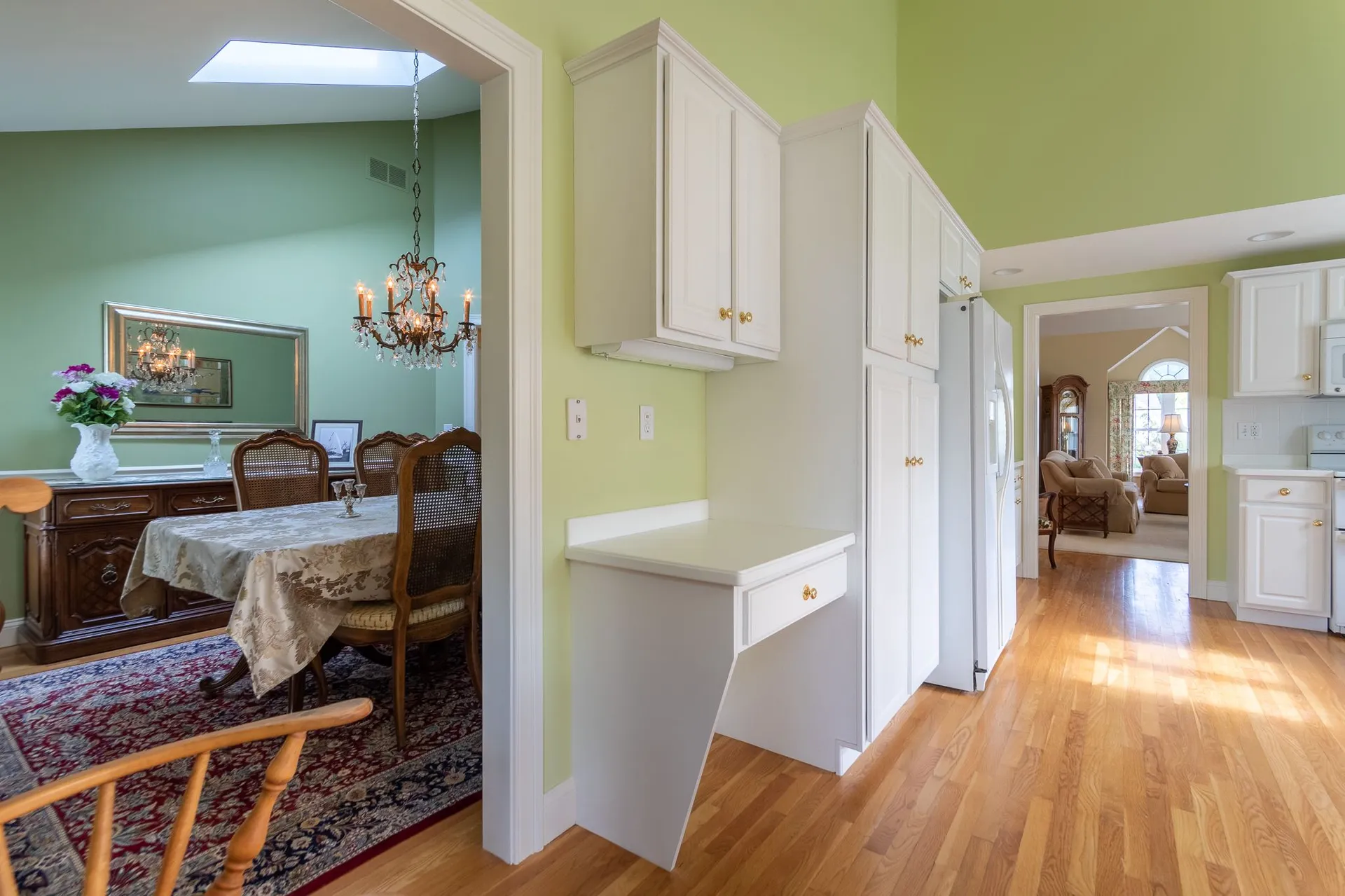 56 Hampton Meadows Hampton NH 03842-1814